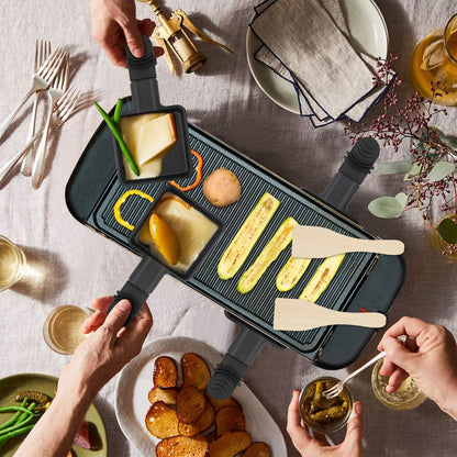 4 pieces of small pans for raclette, non-stick coated grill pans, square mini raclette with 4 wooden spatulas for raclette grill accessories.