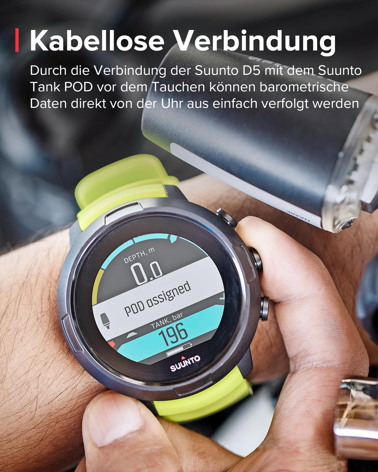SUUNTO D5 dive computer with color display, 100m water resistant, alarm function, stopwatch, weather information, compass, and up to 12 hours battery life in dive mode