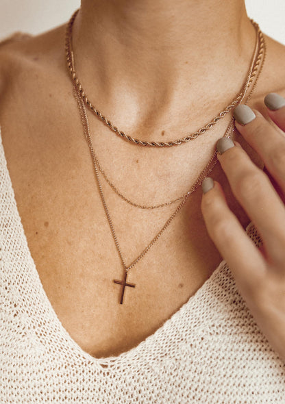 Happiness Boutique Women's Cross Necklace in Rose Gold | Delicate Multi-Strand Necklace with Cross Pendant Stainless Steel Jewelry