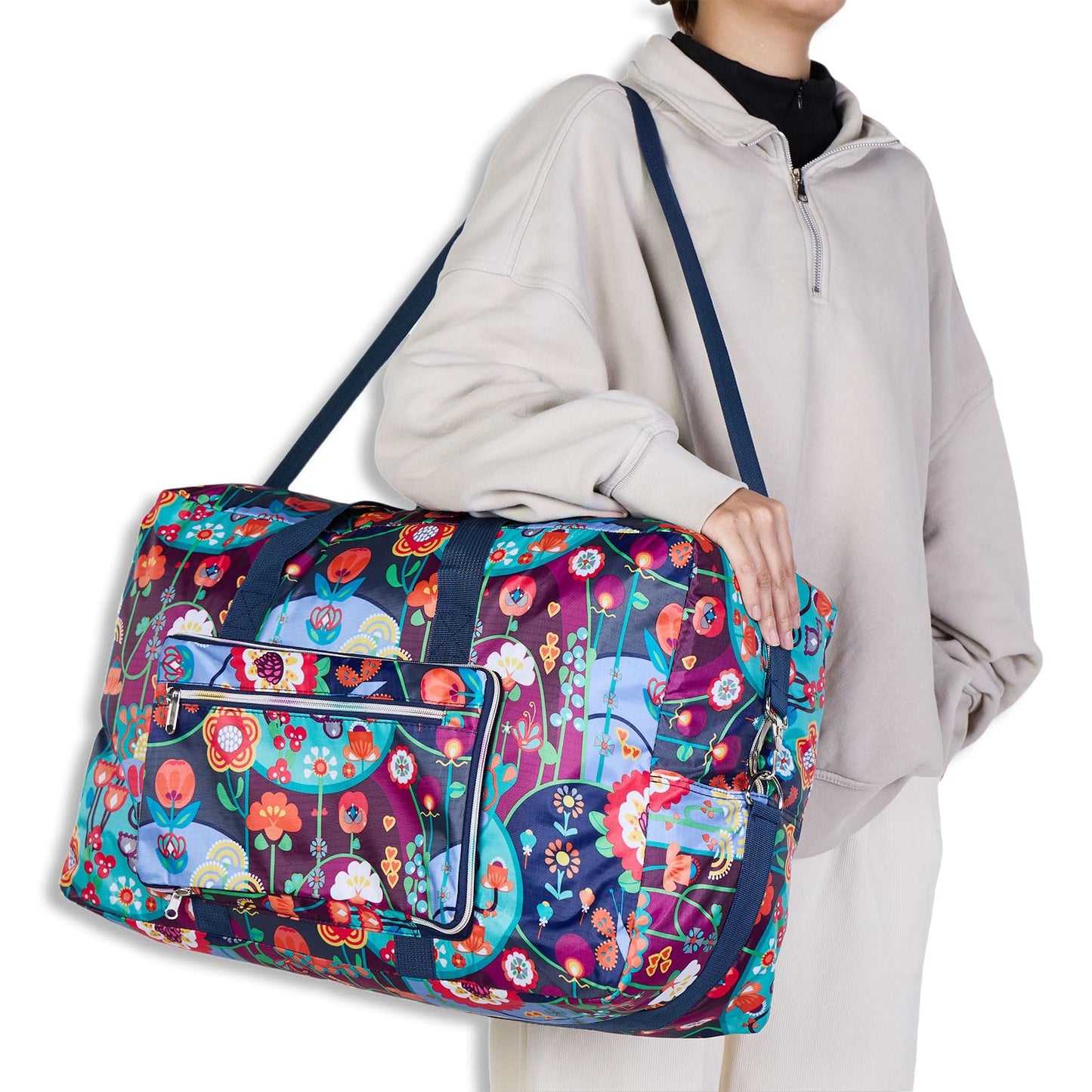 Arxus Large Foldable Travel Bag Carry the weekend bag over luggage with shoulder strap.