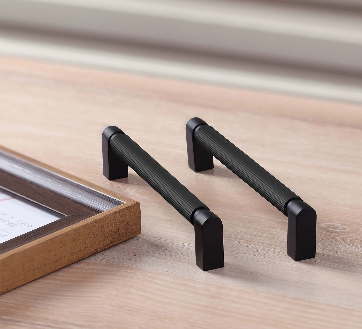 CILEYTION 10 piece handles for kitchen cabinets, 128mm hole spacing in matte black. Kitchen handles in black, furniture handles in black.