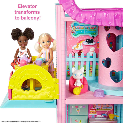 Barbie Chelsea Playhouse - 3 floors with transformation function, secret play areas, elevator, pool, slide, 2 pets, and over 20 accessories, for children ages 3 and up, HHX44.