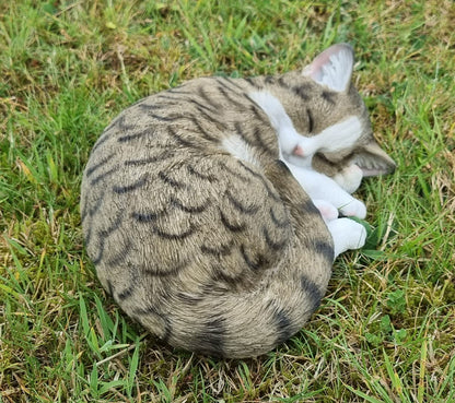 Specialty store Plus DECORATIVE CAT figurine Minka sleeping animal figurine cat figurine for indoor and outdoor use