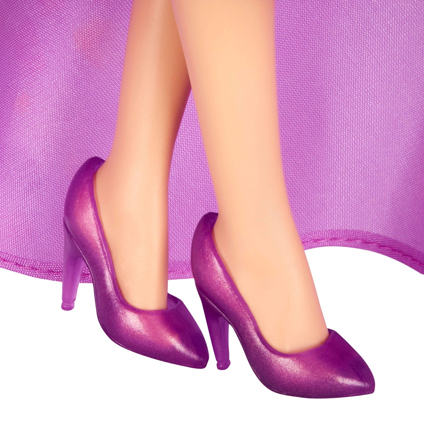 Mattel Disney Princess Birthday Celebration Rapunzel Deluxe Fashion Doll, inspired by the Disney movie "Tangled", perfect gift for special occasions for children and collectors, HYC38