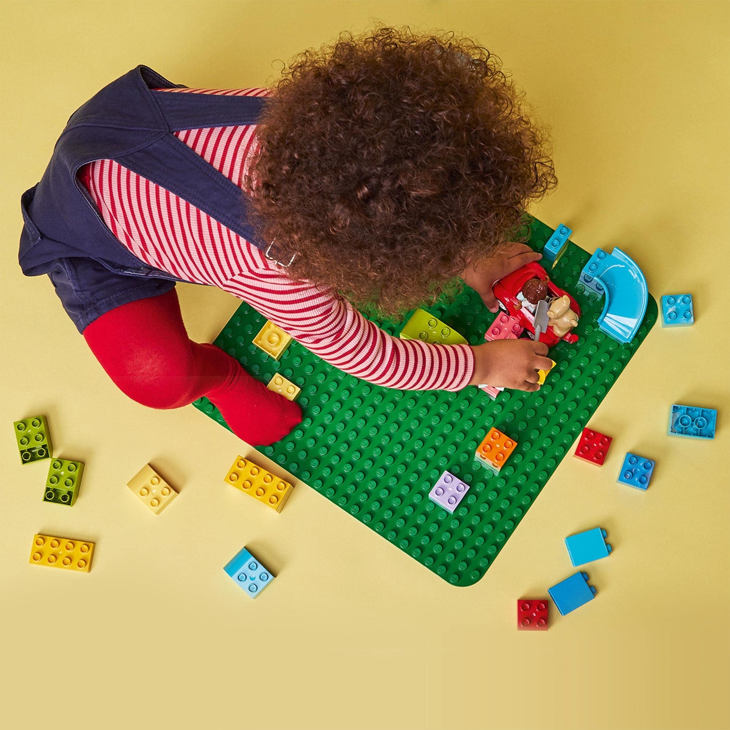 LEGO DUPLO Town Animal Care on the Farm, Toy for kids 2+ & DUPLO Green Baseplate, Baseplate for DUPLO Sets, Construction Toy for Toddlers 10980