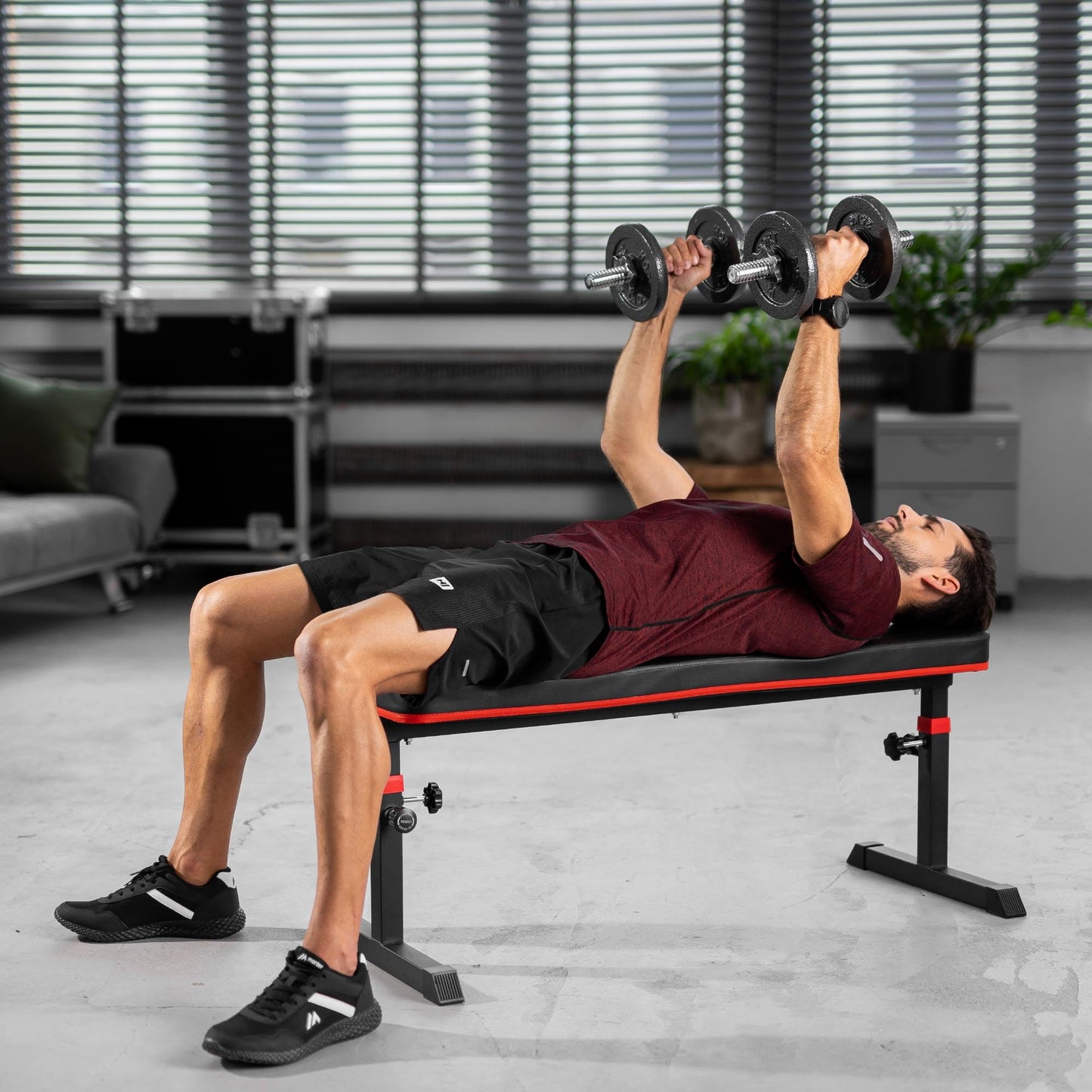 Hop-Sport Folding Adjustable Weight Bench - Home Workout Bench, Fitness Equipment for Strength Training & Bench Press, supports up to 200 kg.