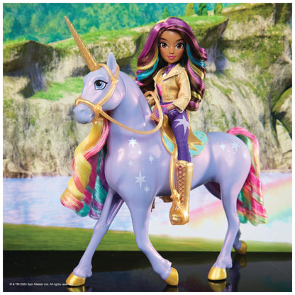 Unicorn Academy Set - Sophia and Light-Magic Wildstar, approx. 28 cm tall unicorn with light effects and music, plus 24 cm tall dress-up doll from the popular Netflix series, for kids ages 4 and up.