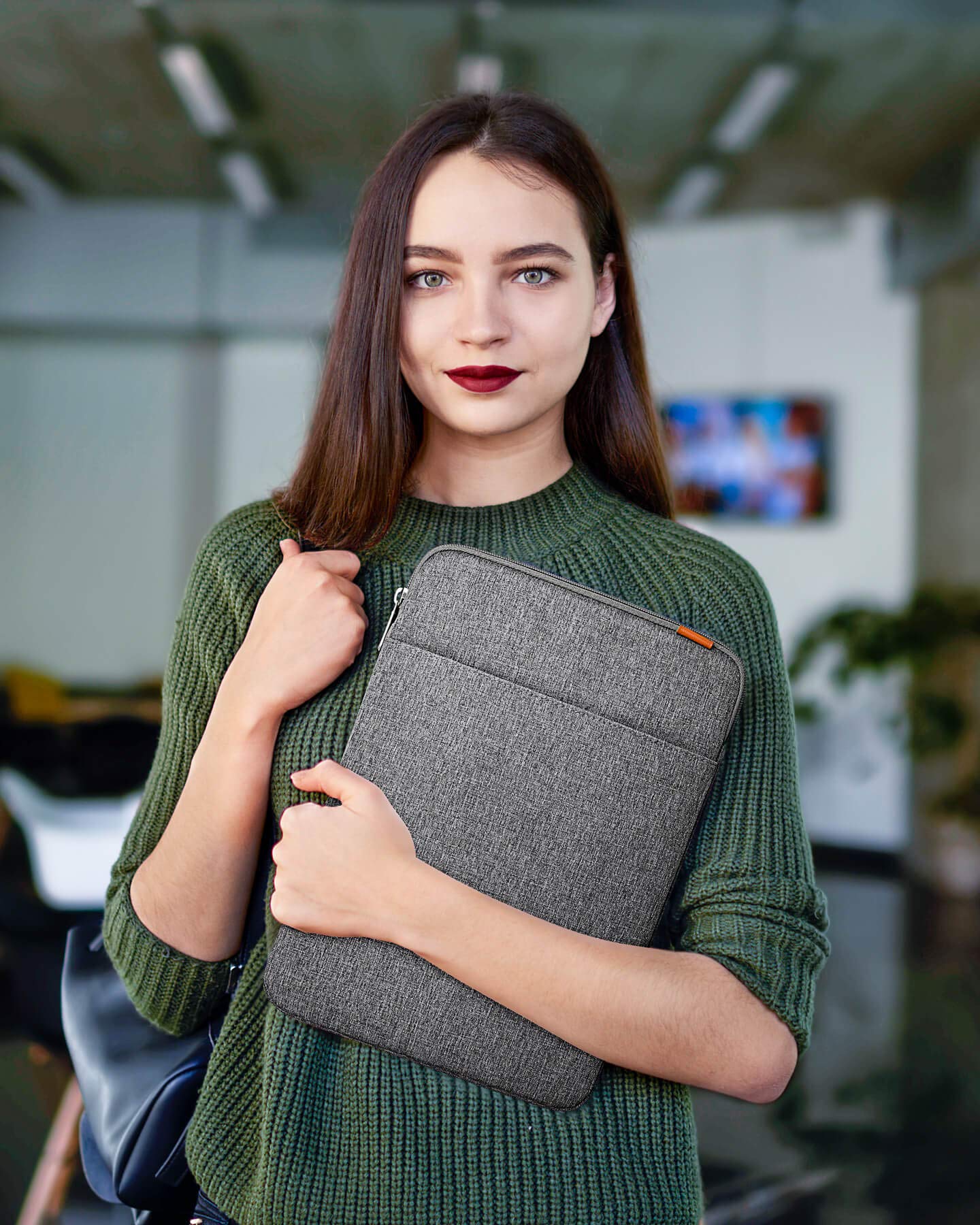 Inateck 360° all-around protection laptop sleeve compatible with 13-inch MacBook Air M4/M3/M2/M1 2025-2018 A3113 A2681 A2337, 13-inch MacBook Pro M2/M1 2022-2016 A2686 A2338.