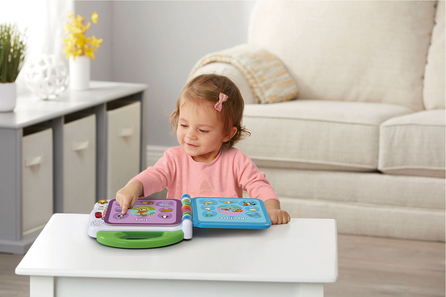 VTech Baby My 100 Words Book - Interactive picture book for learning first words with 12 bilingual pages in German-English - For children aged 2-5 years.