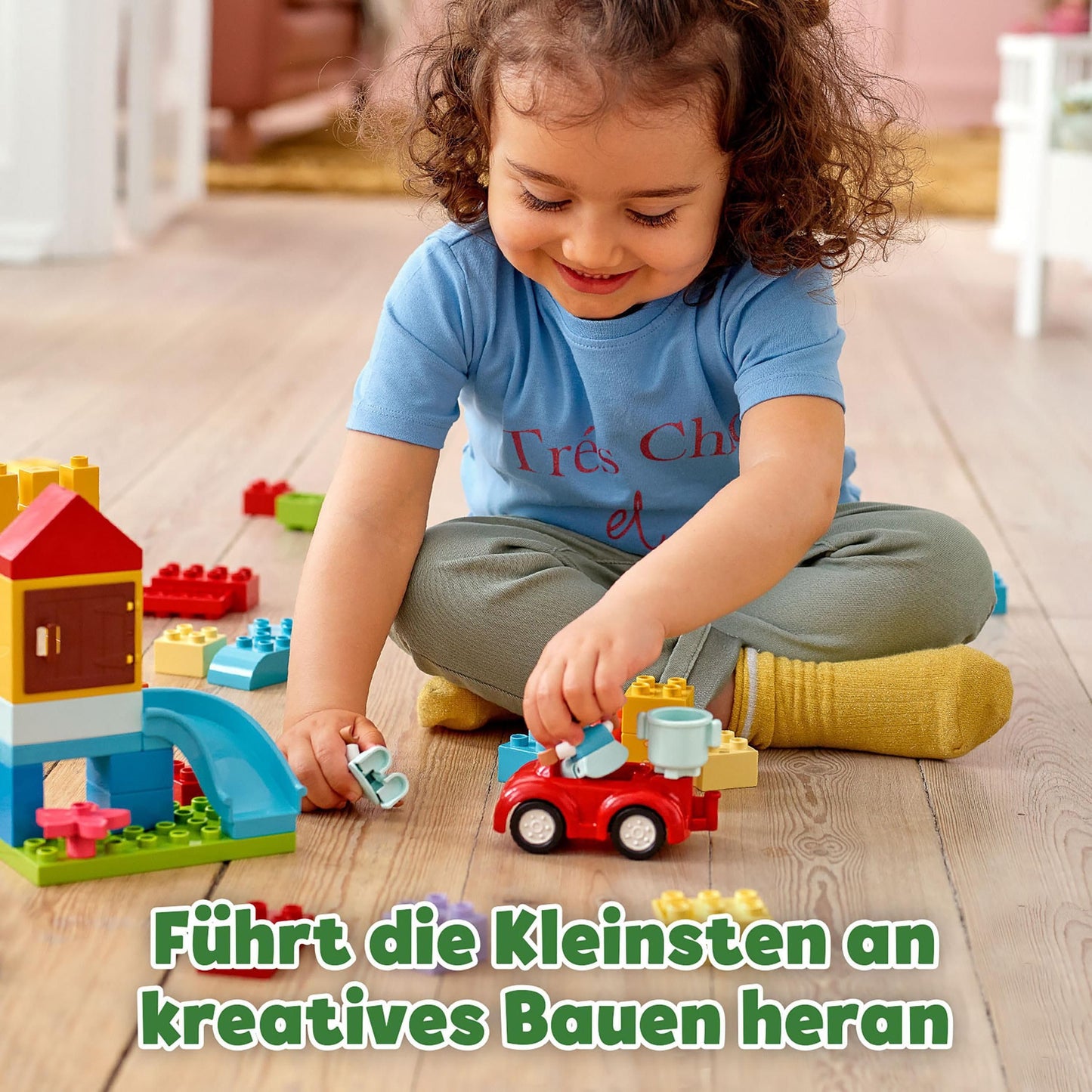 LEGO DUPLO Classic Brick Box - Montessori toy for 1 year olds - Educational toy for toddlers with car, number bricks, animal figures and storage box - Gift for girls and boys 10914