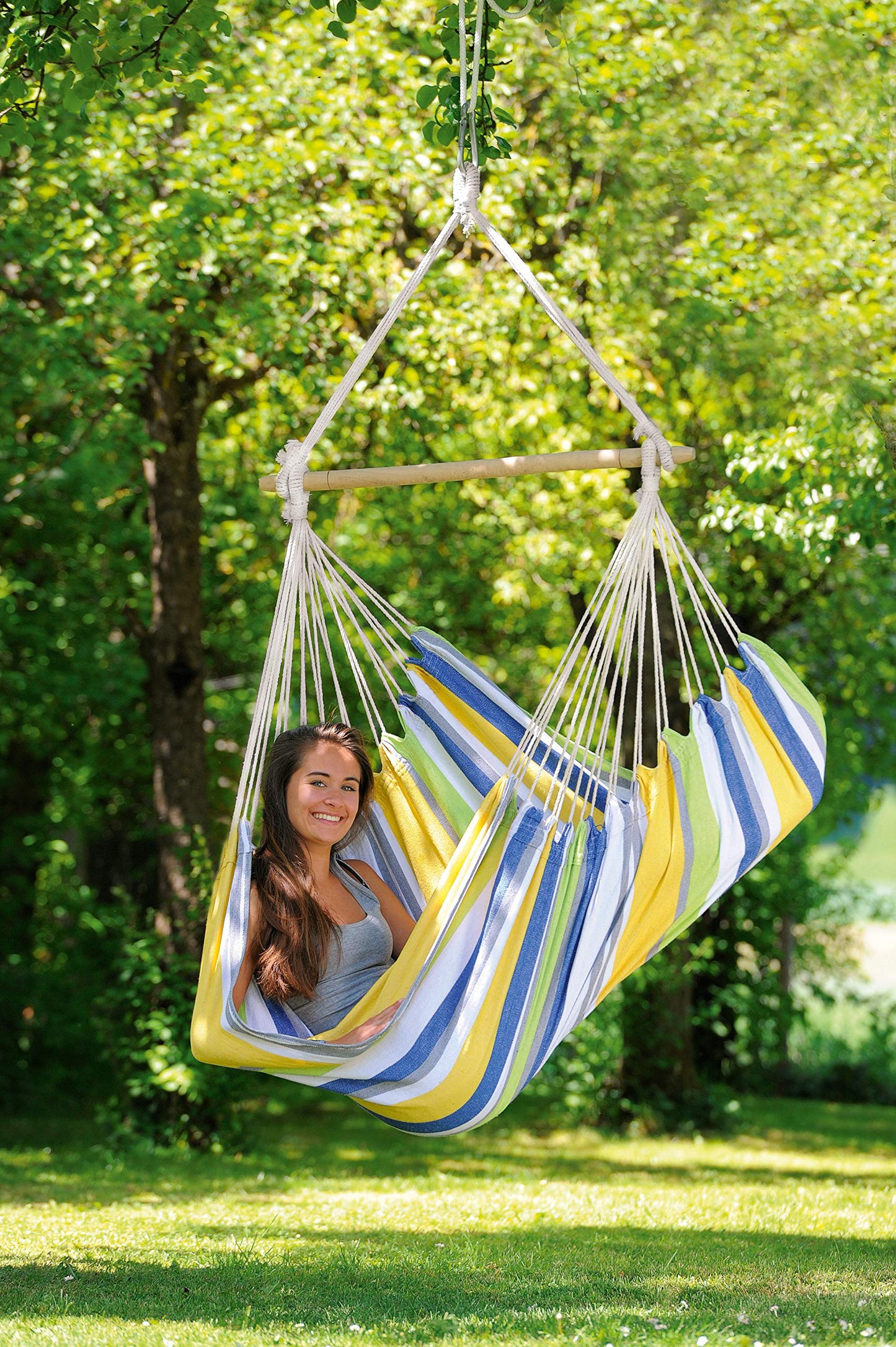 AMAZONAS - XL Hanging Chair Relax | Hanging Chair without Stand | Load capacity up to 120 kg; Seat area 1.3m x 1.0m; Bar length 0.85m | Color: Hummingbird | for relaxed moments