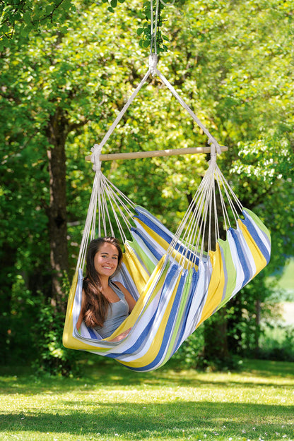 AMAZONAS - XL Hanging Chair Relax | Hanging Chair without Stand | Load capacity up to 120 kg; Seat area 1.3m x 1.0m; Bar length 0.85m | Color: Hummingbird | for relaxed moments
