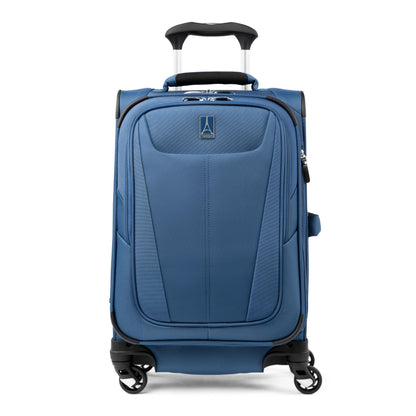 Travelpro Maxlite 5 Softside expandable carry-on with 4 spinner wheels, Lightweight suitcase, Men and women, Azur Blue, compact 51 cm carry-on