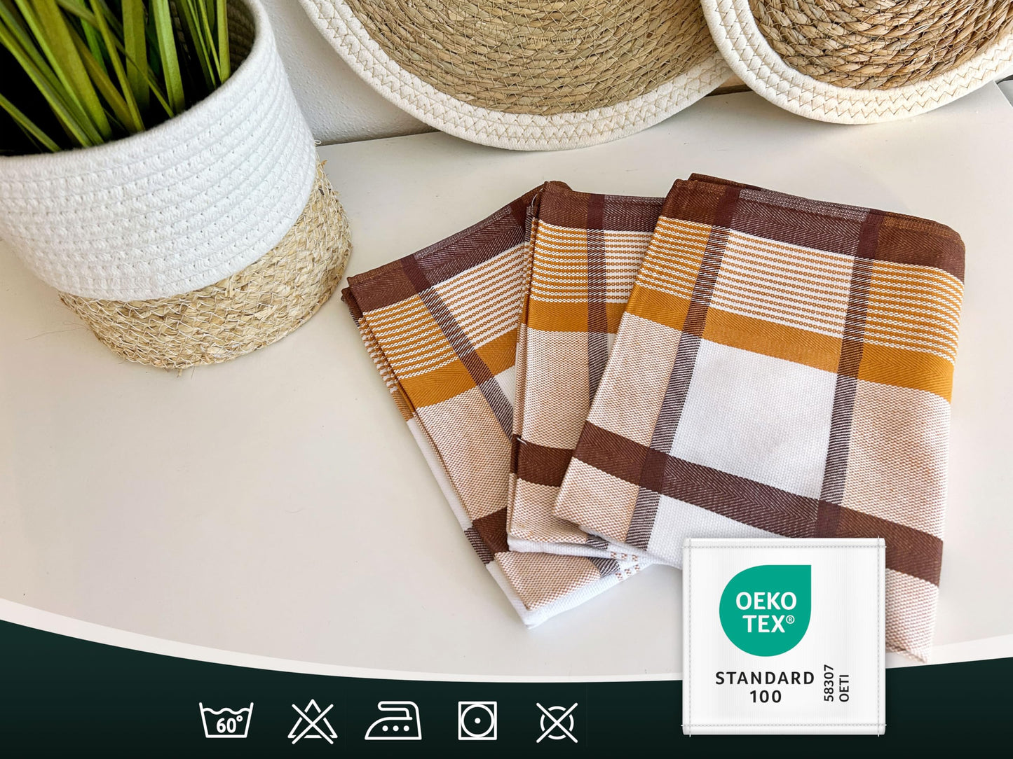 ZOLLNER 4-piece set of cotton kitchen towels in 50x70 cm - absorbent and durable - machine washable up to 60°C - brown checkered design - gastronomy quality - Oeko Tex® certified.