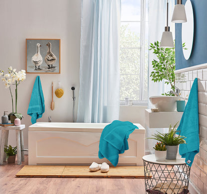 Utopia Towels - 8-piece Cotton Towel Set with Hanger - 2 Bath Towels, 2 Hand Towels, and 4 Washcloths - (Turquoise)