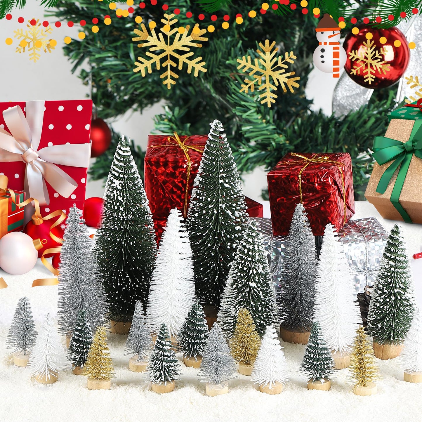 21 pieces of mini Christmas tree decor