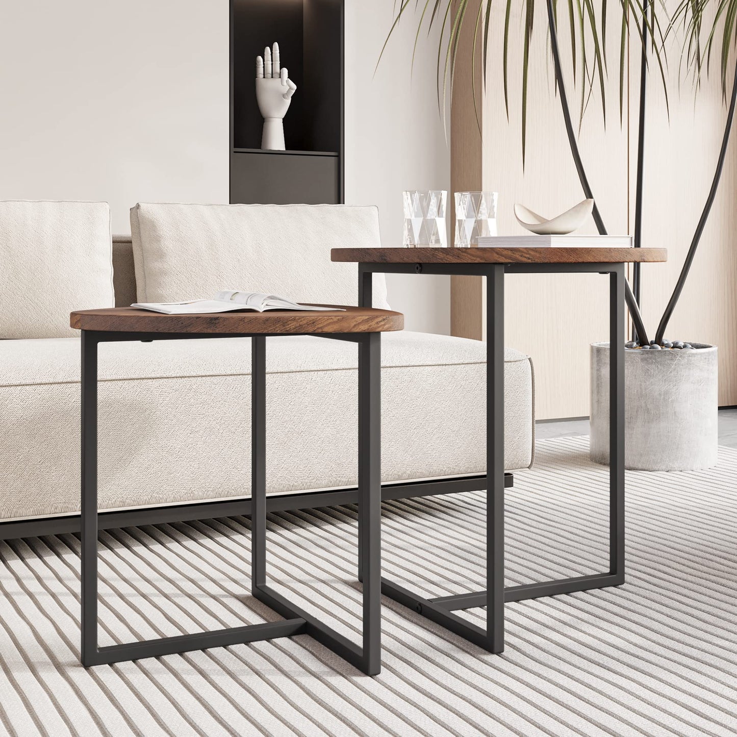 Round coffee table set of 2, side table set, sofa table, coffee table, metal base and heart-shaped wooden tabletop, industrial design, living room table, modern, black + brown.
