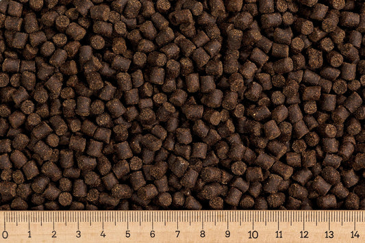 (Base price 2.10 euro/kg) - 25 kg trout feed Basic-Primo 6.0 mm - sinking.