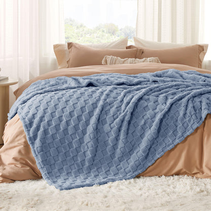 BEDSURE throw blanket 220x240 - Bedspread, Fleece blanket & Wool blanket, Sofa blanket, Checkered pattern blanket XXL, Soft Warm Plaid blankets for room decor, Living & Cozy blankets, Blue, 220x240 cm