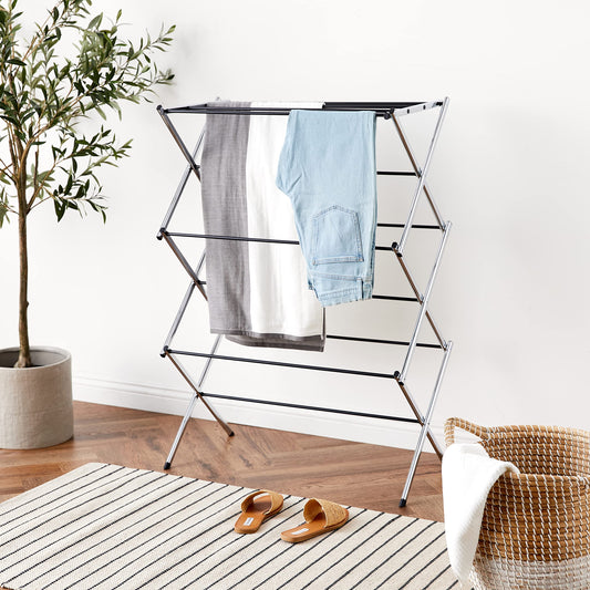 Amazon Basics Folding Clothes Drying Rack made of Alloy Steel for Indoor Use, Apparel, 74.9 x 36.8 x 106.2 cm (LXWXH), Chrome