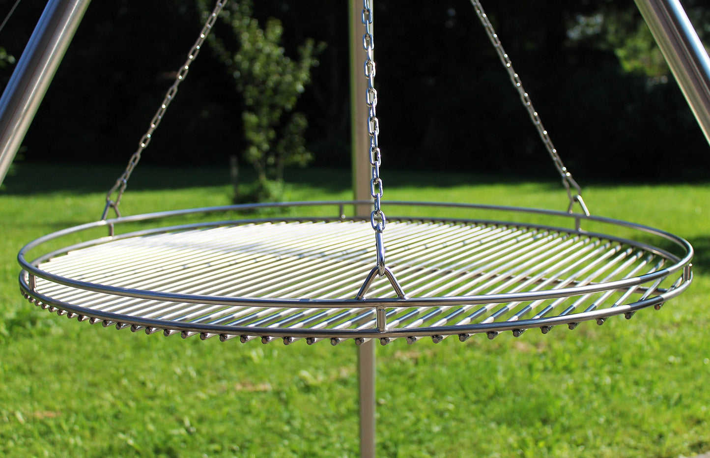 VEIKIN DESIGN Stainless Steel Grill Grate Ø 60 cm with railing, chain set, and swivel rope, Round Grill Grate for Swing Grill, Heavy-duty, Professional Grill Grate, Handmade in Germany