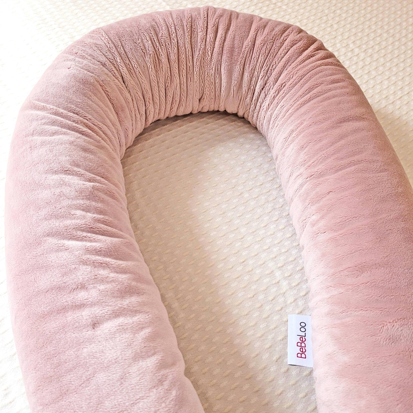 Bebeloo bed snake, bed roller, bed pillow, side sleeper pillow, nursing pillow, cuddle pillow, bed surround, draft stopper (pastel pink, 300 cm)