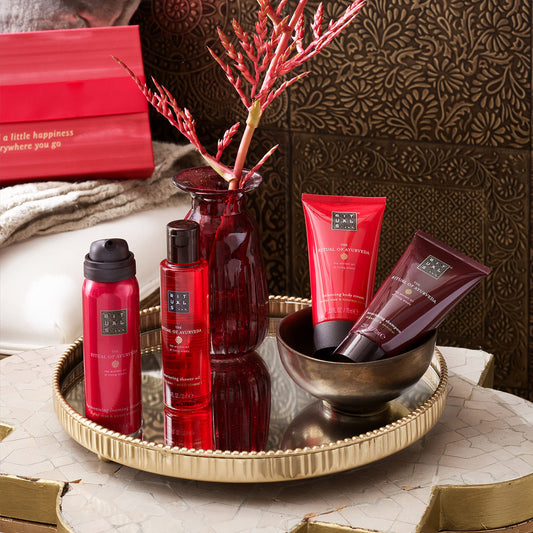 RITUALS gift set for women from The Ritual of Ayurveda, size S - with Indian Rose and Sweet Almond Oil - Calms and Nourishes.