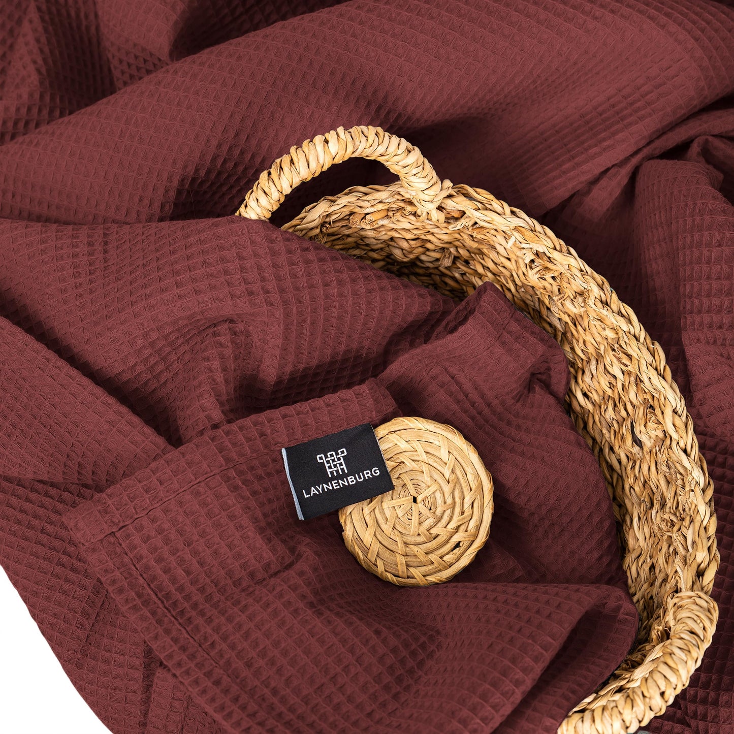 LAYNENBURG Premium daybed 240 x 260 cm XXL - waffle pique 100% cotton - light summer cover waffle pattern - cotton bed throw, sofa throw, couch throw - sofa blanket (mahogany)