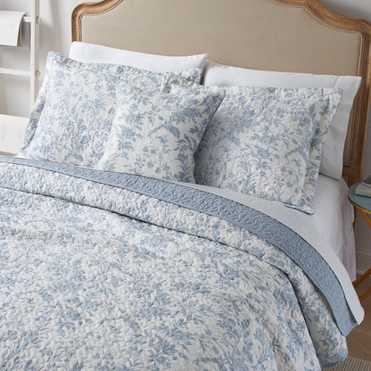 Laura Ashley - King size bedding set, cotton, reversible, with bonus pillowcase, all-season country home decoration (Amberley Blue, King)