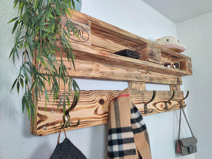 Wardrobe wall made of vintage European wooden pallet with hanging incl. 5 coat hooks coat stand/pallet furniture/pallet wardrobe