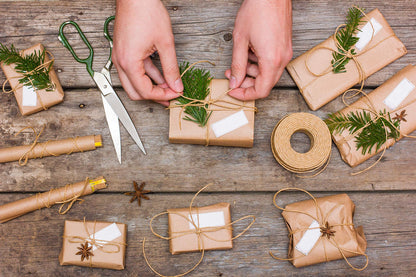 PAKNOR® 44 cm - 50 m Brown KRAFT PAPER, Gift wrap, Kraft paper roll. Perfect for crafting, gift wrapping, packaging, wrapping paper, food paper.