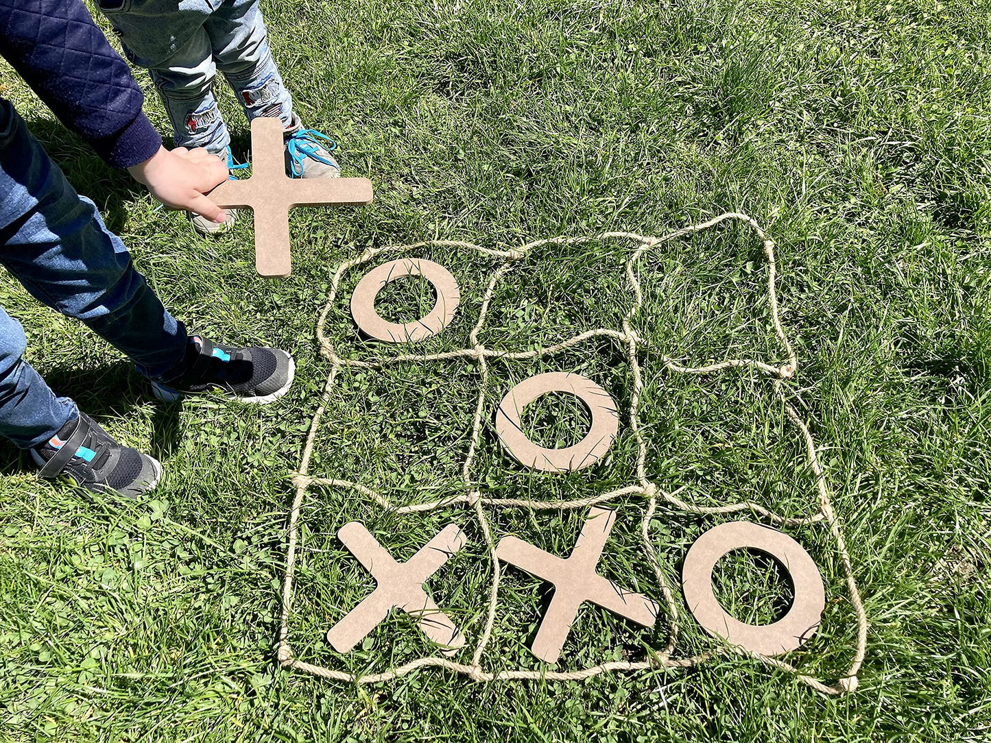 XXL Wooden Tic Tac Toe Game X and O Children's Game for Indoor & Outdoor Party Fun.